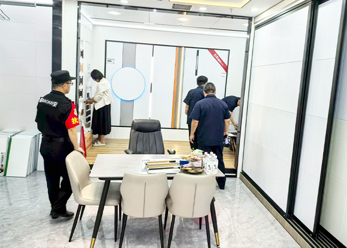 集美家居大红门商场开展楼层消防安全检查