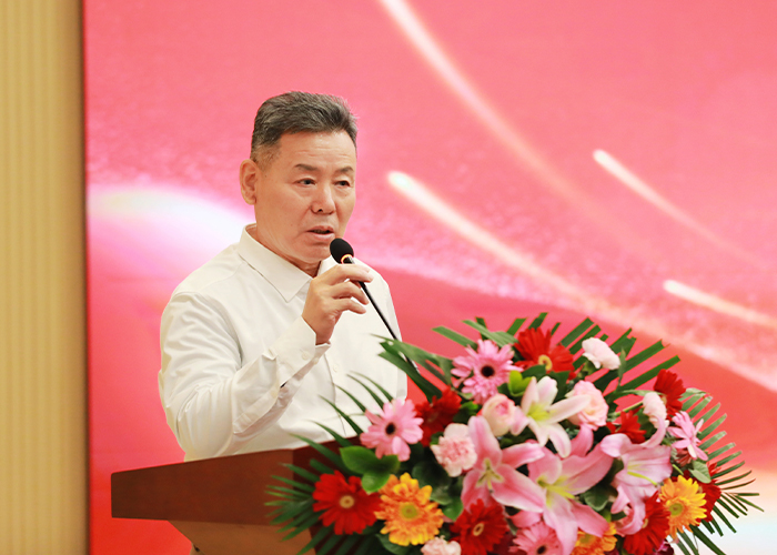 中国建筑材料流通协会石材委员会主席、中宏基业发展有限公司董事长马拥军做有关项目工作汇报（节选）