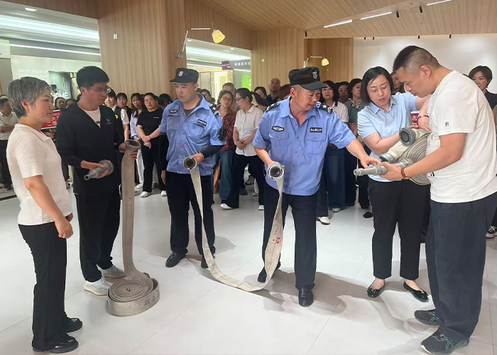 定慧桥商场开展全员安全生产专项培训